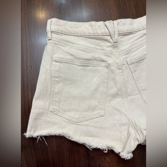 Veronica Beard Timmi Cutoff Shorts Size 30 / 10 Ecru High Rise Designer Summer - Picture 7 of 16